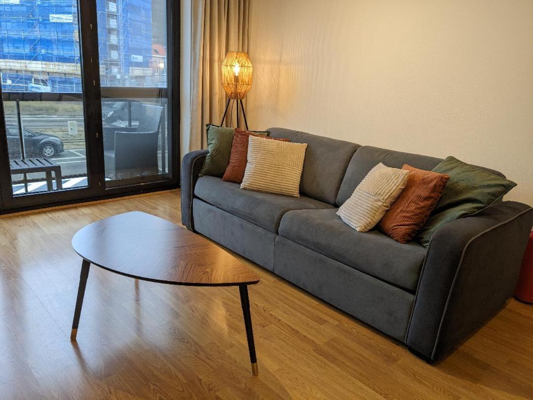 Vista Linda, Leuk Appartement Vlak Bij Zeedijk En Strand Ostende Exterior foto